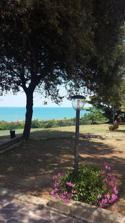 Ristorante Country House Isolabelgatto Vila Fano Exterior foto