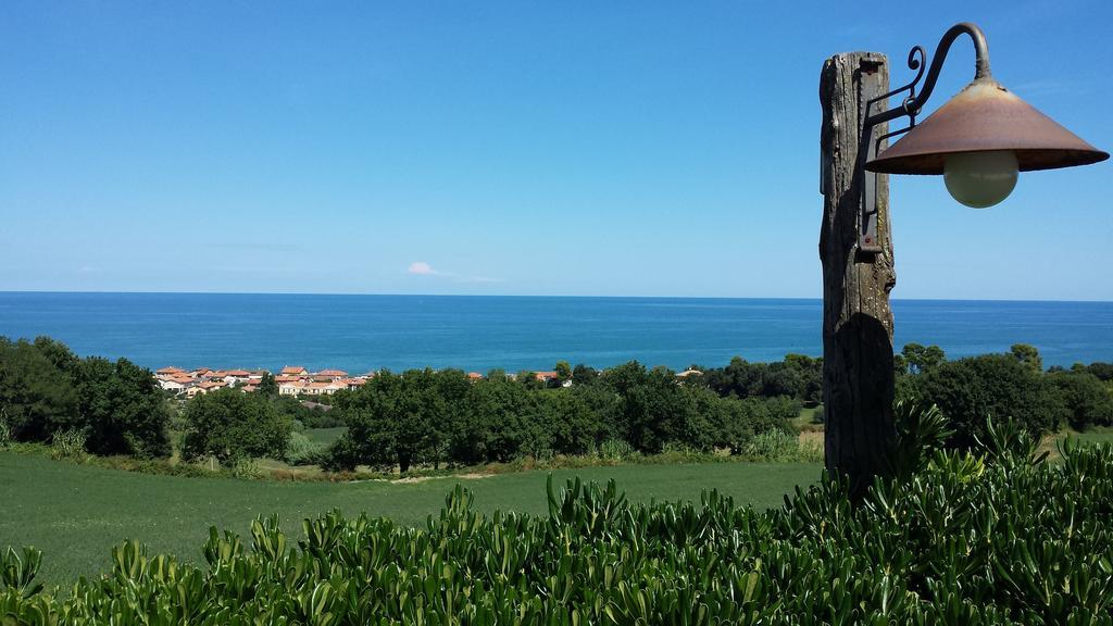 Ristorante Country House Isolabelgatto Vila Fano Exterior foto