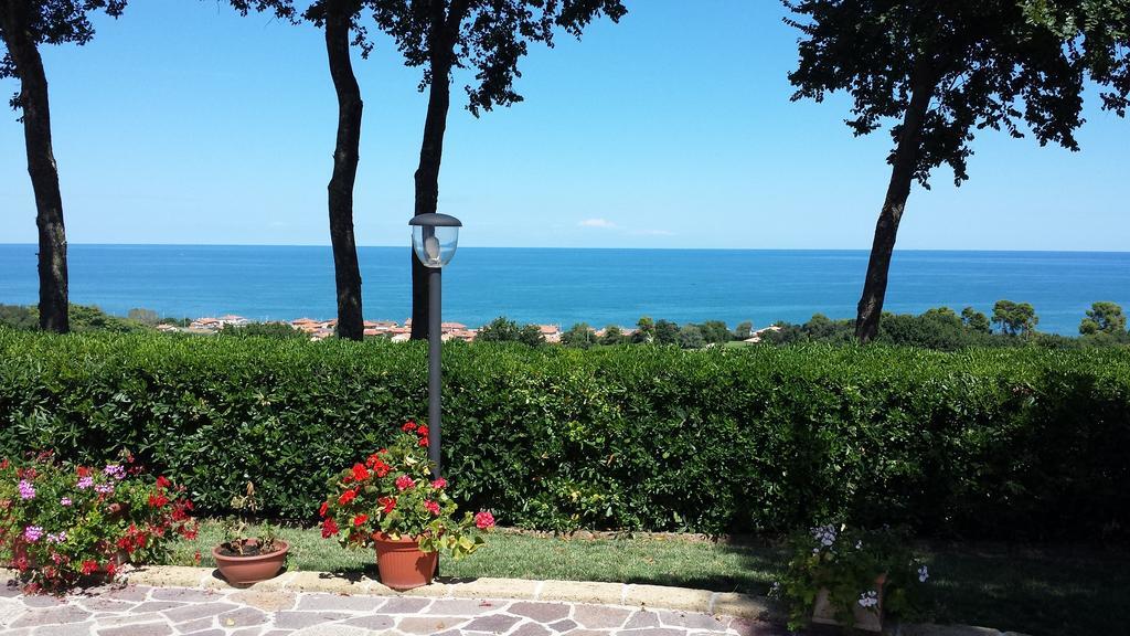Ristorante Country House Isolabelgatto Vila Fano Exterior foto