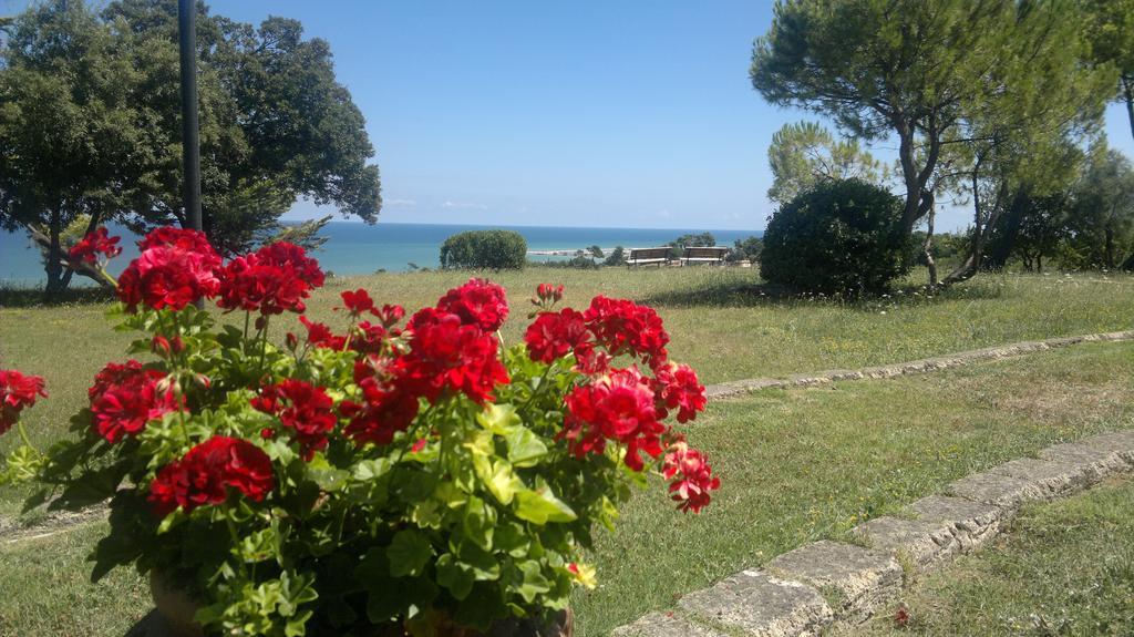 Ristorante Country House Isolabelgatto Vila Fano Exterior foto