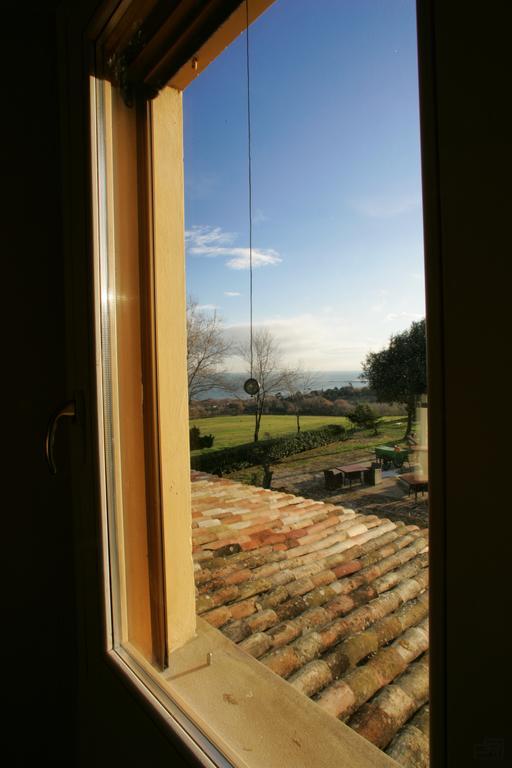 Ristorante Country House Isolabelgatto Vila Fano Quarto foto