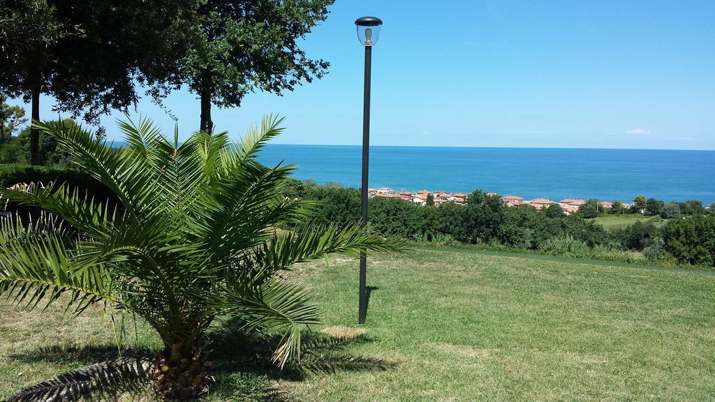 Ristorante Country House Isolabelgatto Vila Fano Exterior foto