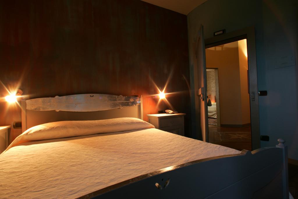 Ristorante Country House Isolabelgatto Vila Fano Quarto foto