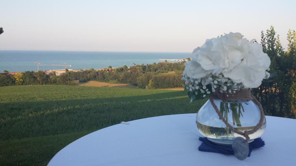 Ristorante Country House Isolabelgatto Vila Fano Exterior foto